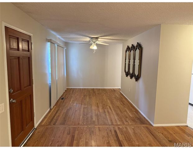 1005 Preakness Lane, Florissant, MO 63033