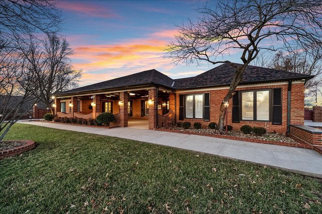 1813 Bahama Road, Lexington, KY 40509