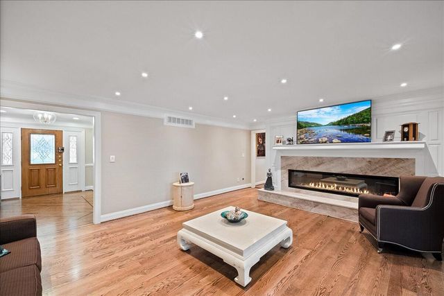 1813 Bahama Road, Lexington, KY 40509