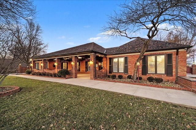 1813 Bahama Road, Lexington, KY 40509