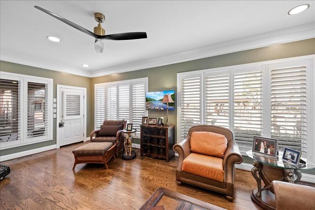 1813 Bahama Road, Lexington, KY 40509