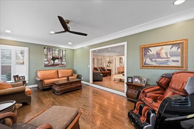 1813 Bahama Road, Lexington, KY 40509