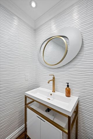 1813 Bahama Road, Lexington, KY 40509