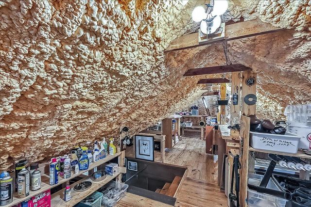 1813 Bahama Road, Lexington, KY 40509