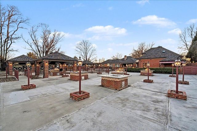 1813 Bahama Road, Lexington, KY 40509