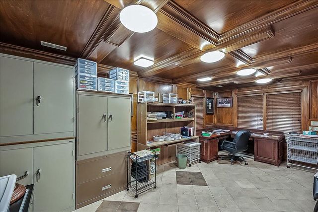 1813 Bahama Road, Lexington, KY 40509