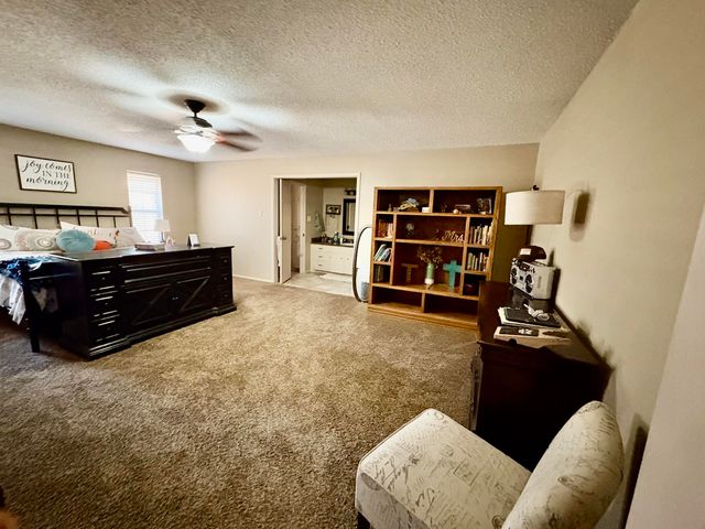 2023 Rice Drive, Levelland, TX 79336