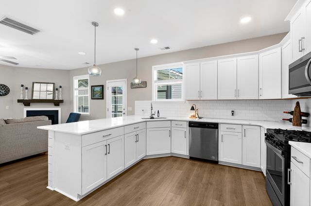 120 Angelica Avenue, Summerville, SC 29483