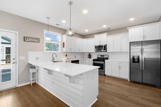 120 Angelica Avenue, Summerville, SC 29483