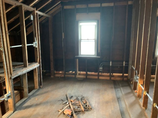 7807 43rd Street, Lyons, IL 60534