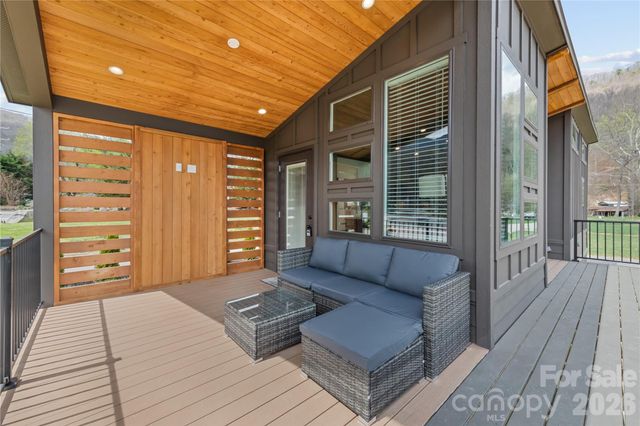 25 Getaway Lane 1, Maggie Valley, NC 28751