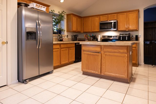 2008 Cantura Drive, Mesquite, TX 75181