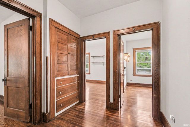929 W Colfax Avenue, South Bend, IN 46601