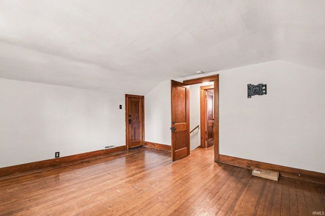 929 W Colfax Avenue, South Bend, IN 46601
