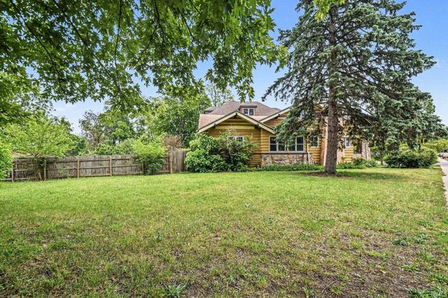 929 W Colfax Avenue, South Bend, IN 46601