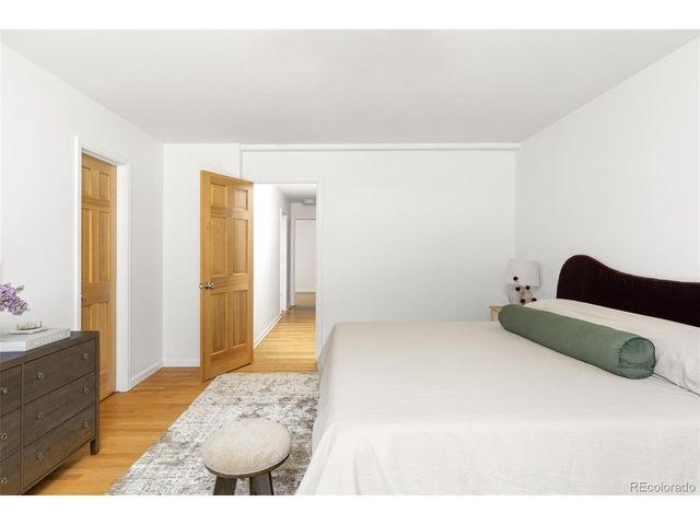 960 Garrison St, Denver, CO 80215