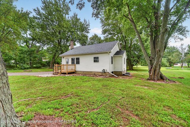 9595 W Grand River Highway, Grand Ledge, MI 48837