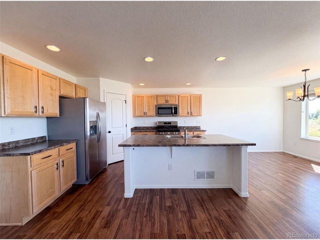 1726 Thrive Dr, Windsor, CO 80550