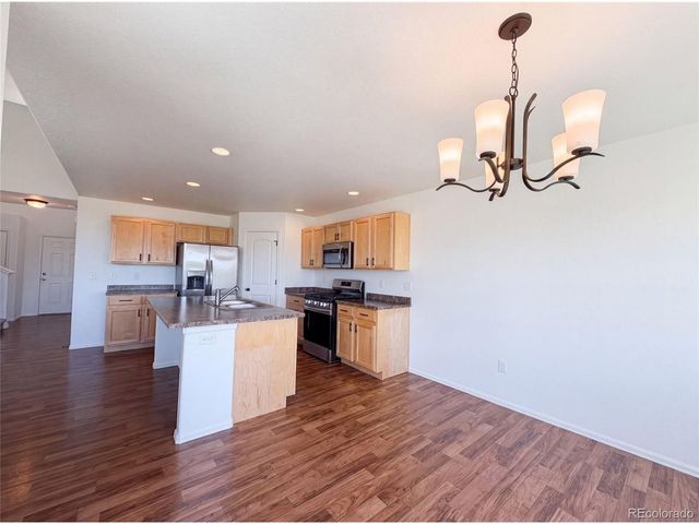 1726 Thrive Dr, Windsor, CO 80550