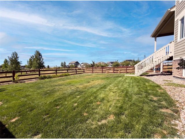 1726 Thrive Dr, Windsor, CO 80550