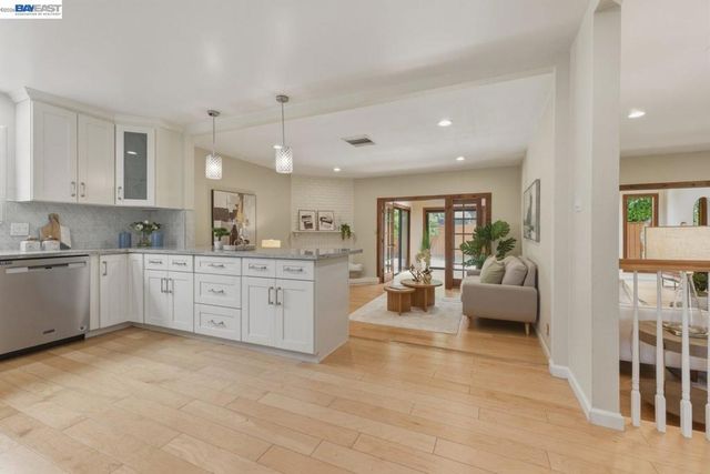 1621 Harvest Rd, Pleasanton, CA 94566