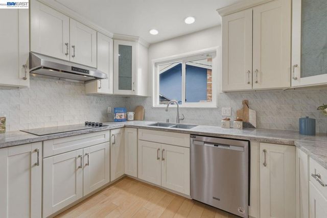 1621 Harvest Rd, Pleasanton, CA 94566