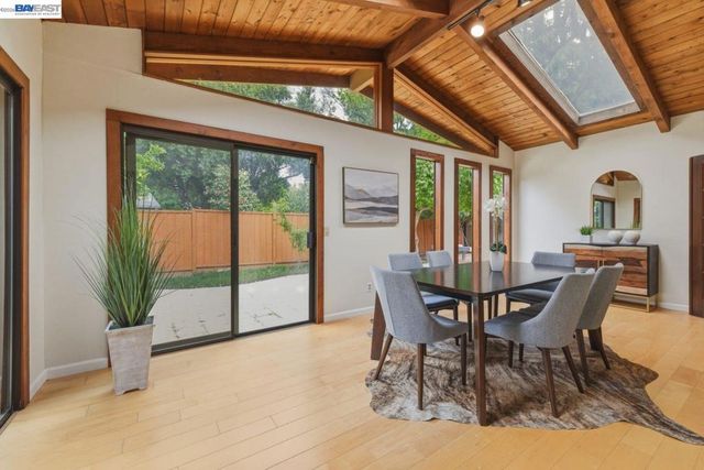 1621 Harvest Rd, Pleasanton, CA 94566
