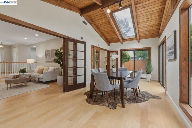 1621 Harvest Rd, Pleasanton, CA 94566