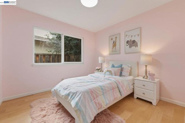 1621 Harvest Rd, Pleasanton, CA 94566