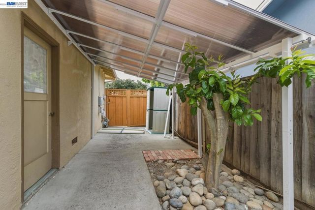 1621 Harvest Rd, Pleasanton, CA 94566