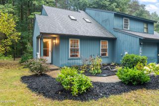 204 Arrow Wood Place, Ballston Spa, NY 12020