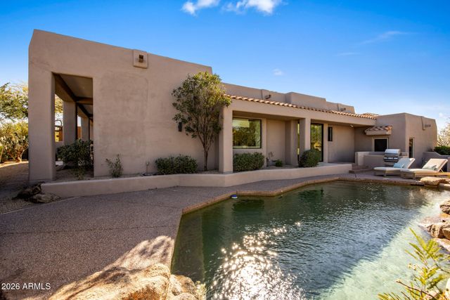 10874 E DALE Lane, Scottsdale, AZ 85262