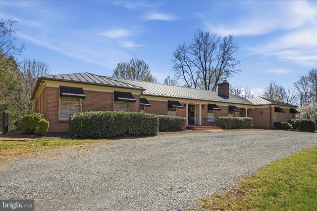 466 MERRIMANS LN, Winchester, VA 22601