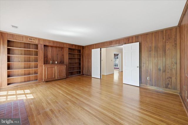 466 MERRIMANS LN, Winchester, VA 22601
