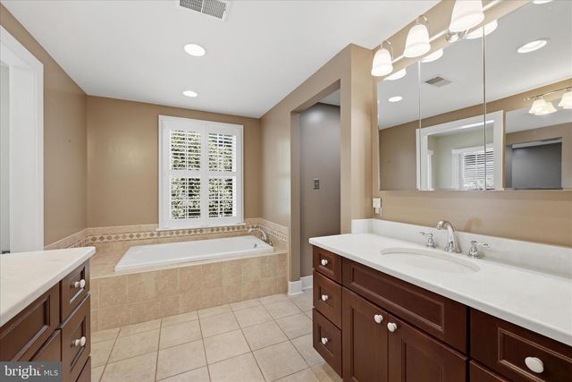 466 MERRIMANS LN, Winchester, VA 22601