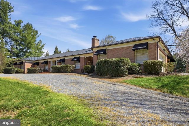 466 MERRIMANS LN, Winchester, VA 22601