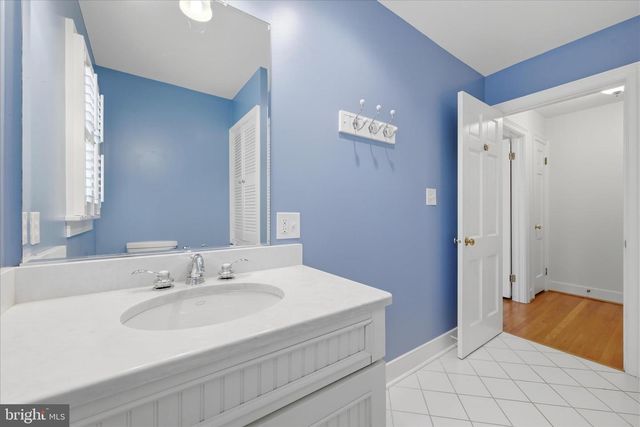 466 MERRIMANS LN, Winchester, VA 22601