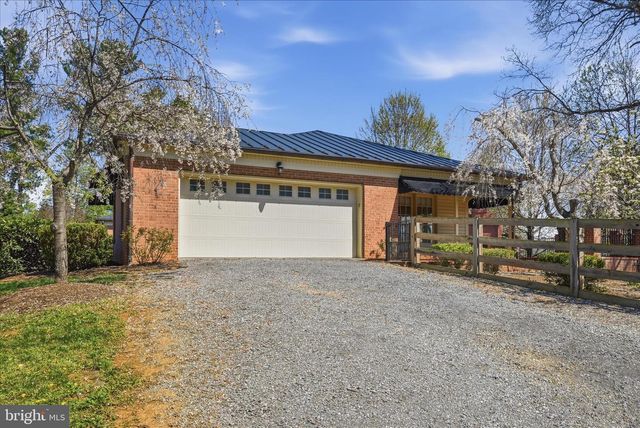 466 MERRIMANS LN, Winchester, VA 22601
