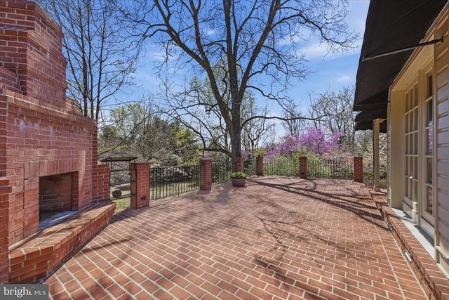 466 MERRIMANS LN, Winchester, VA 22601