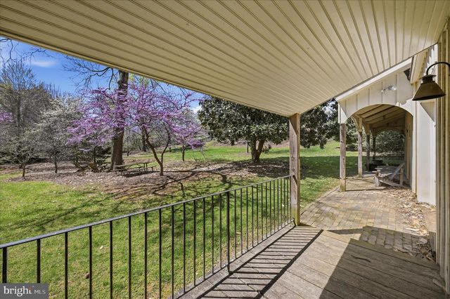 466 MERRIMANS LN, Winchester, VA 22601