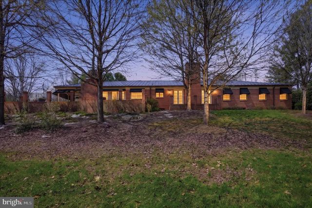 466 MERRIMANS LN, Winchester, VA 22601