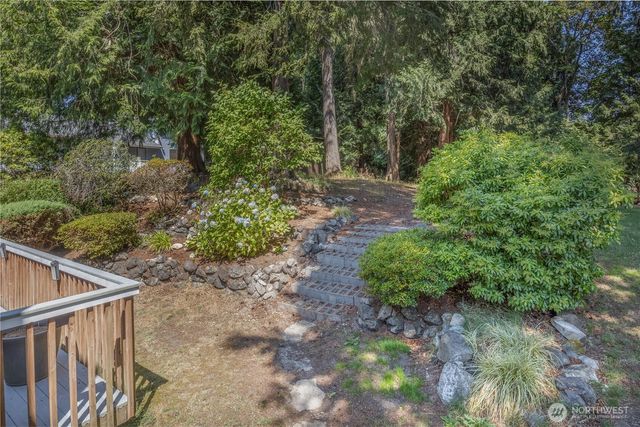 7410 Lazy S Lane NE, Bremerton, WA 98311