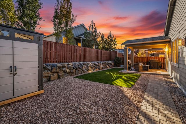 972 NE Steins Pillar Drive, Prineville, OR 97754