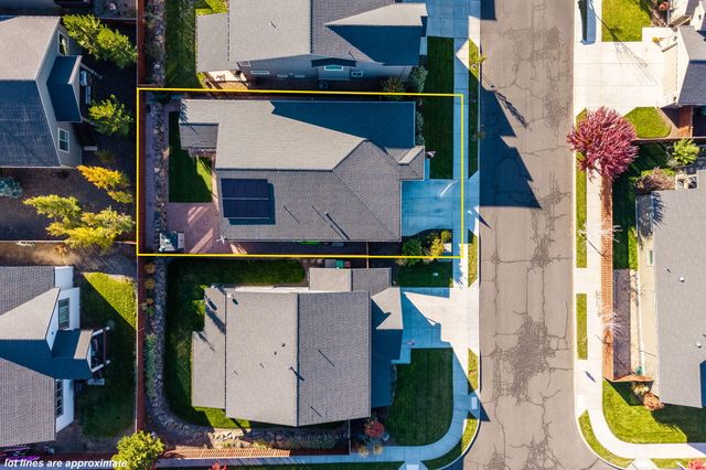 972 NE Steins Pillar Drive, Prineville, OR 97754