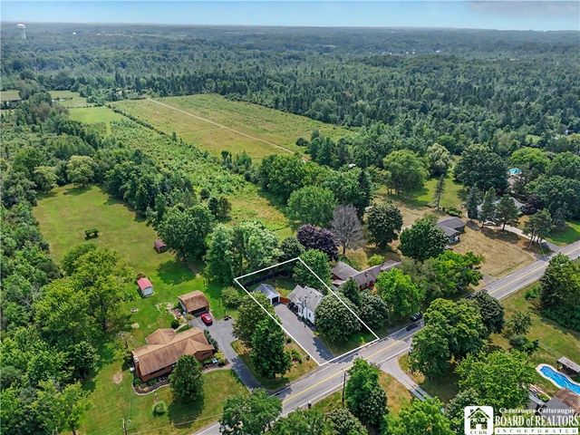1369 Sturgeon Point Road, Evans, NY 14047