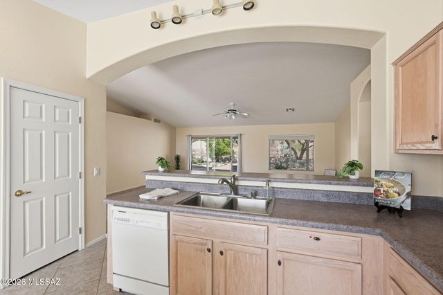 38140 S Granite Crest Drive, Tucson, AZ 85739