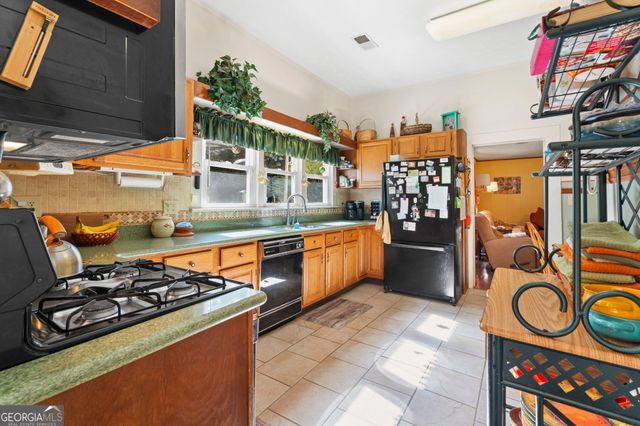 1465 N McDonough Road, Griffin, GA 30223