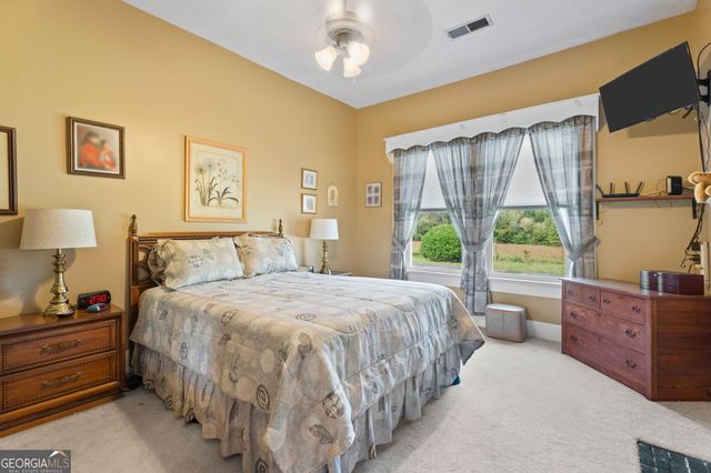 1465 N McDonough Road, Griffin, GA 30223