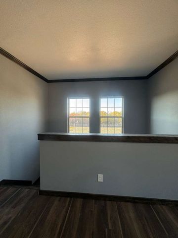 800 Oak Creek Drive, Hutchins, TX 75141