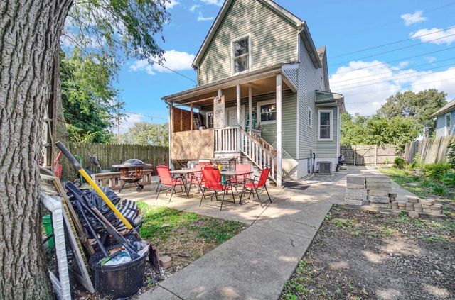 704 Willow Court, Hammond, IN 46320